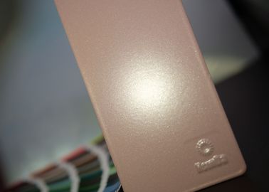 Glänzendes metallisches Effekt-Polyester-Pulver, das hochfeste Korrosionsbeständigkeit beschichtet