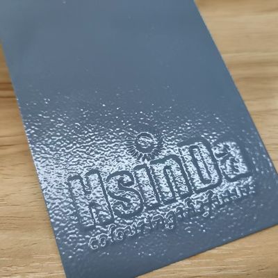Robuste tiefgraue Pulverbeschichtung mit Knittereffekt, korrosions- und fingerabdruckbeständig für Automobilteile